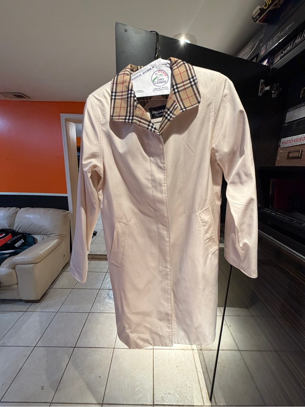 Women’s Burberrys Nova Check Collar Balmacaan Raincoat Cream Small Petite used